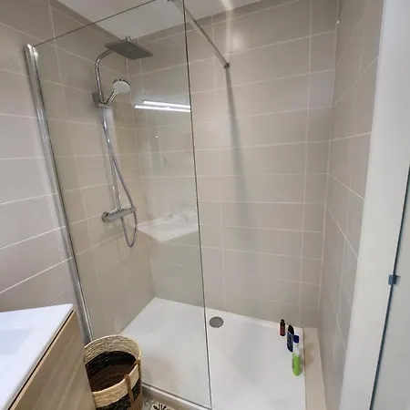 Meuble Climatise Centre Vue * Juan-les-Pins