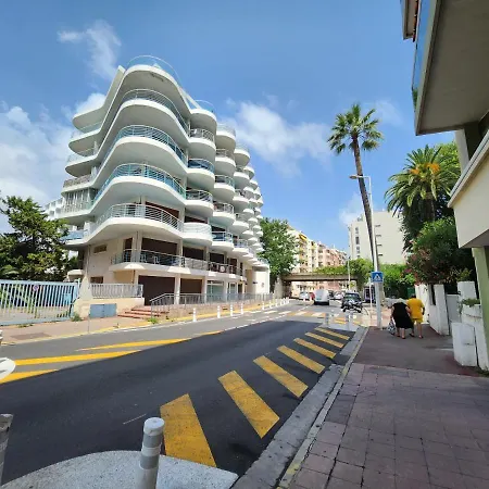 Daire Meuble Climatise Centre Vue